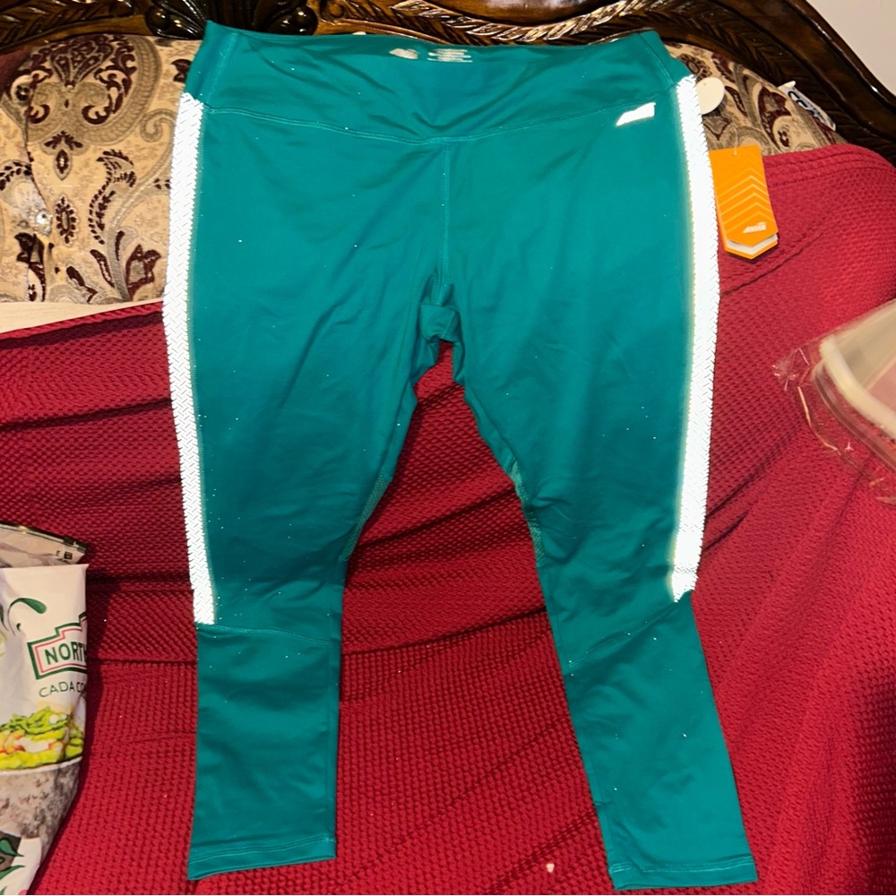 New XL Avia Teal Activewear Tights - Reflective Striped Running Capris